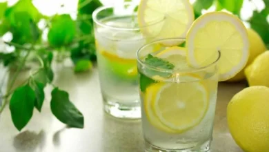 فوائد الليمون مع الماء البارد