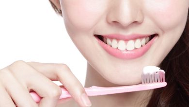 وصفات معجون أسنان طبيعي لتبييض الأسنان