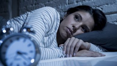 أعراض وأسباب اضطرابات النوم