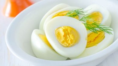 هل البيض يسمن وفوائد البيض المسلوق للرجيم