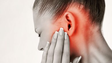 علاج آلام الأذن عند الكبار