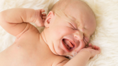 أضرار الإمساك عند الرضيع بعمر شهرين