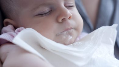 أعراض ارتجاع المريء عند الرضع