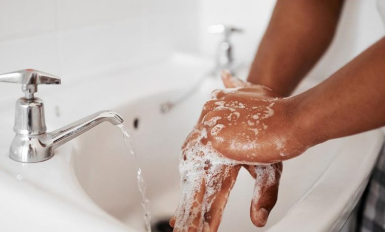 الطرق الآمنة والصحيحة لغسل اليدين