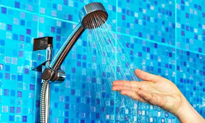 ما هي أضرار عدم الاستحمام لفترة طويلة؟