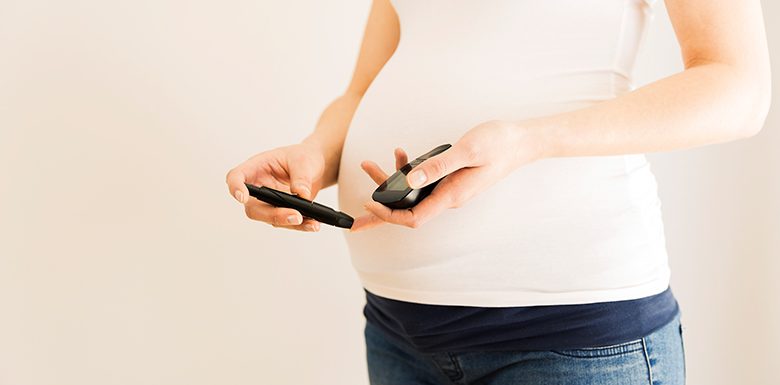 هل يؤثر سكري الحمل على الجنين بعد الولادة