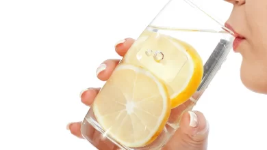 فوائد الليمون في التخلص من الدهون والسموم الضارة