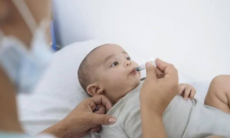 كيفية تحصين الطفل ضد مرض شلل الأطفال