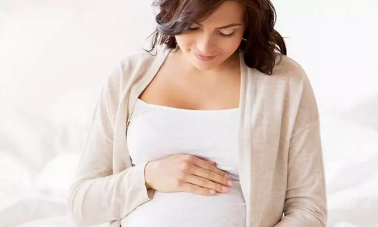 كيف أتخلص من الانتفاخ خلال الحمل