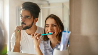 أفضل معجون أسنان للثة الحساسة دليل شامل