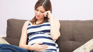 أسباب إفرازات الحمل الزائدة وكيفية التعامل معها بفعالية