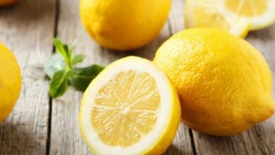 أضرار الليمون على الصحة هل يمكن أن يكون زيادة الحموضة سببًا