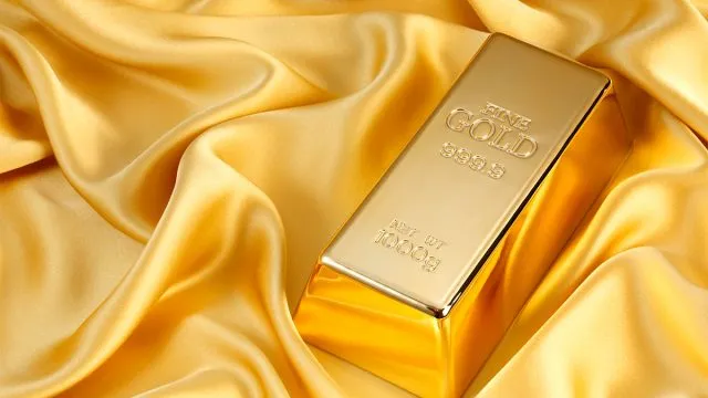كيف تميّز عيار الذهب من لونه