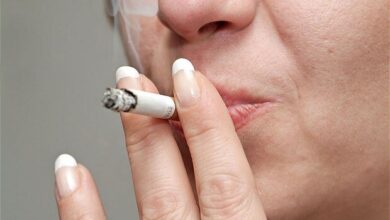 كيفية التخلص من آثار التدخين على الشفاه والحفاظ على صحتها