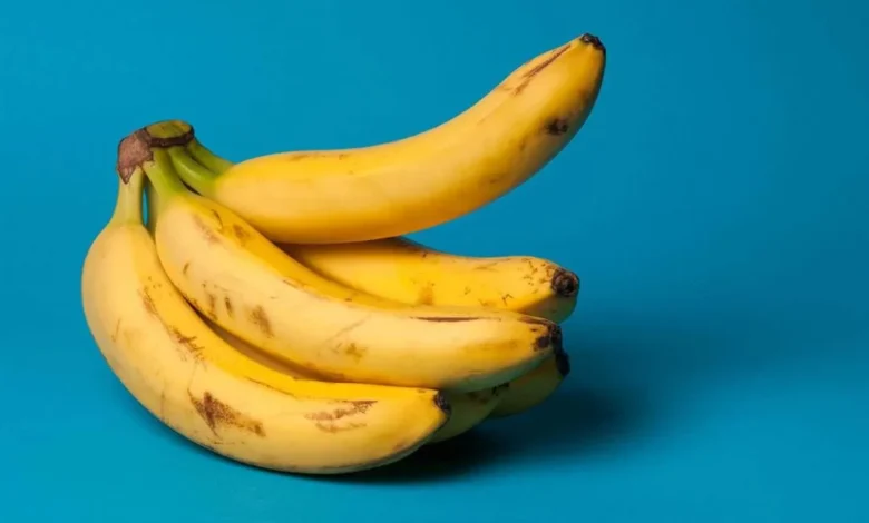 هل الموز يزيد حدة أعراض نزلة البرد