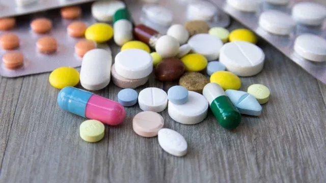 فائدة دواء ايتروجيستان للحامل متى يُستخدم وما آثاره الجانبية