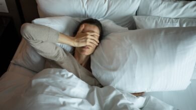 الاستيقاظ بين الساعة 3 و5 صباحًا